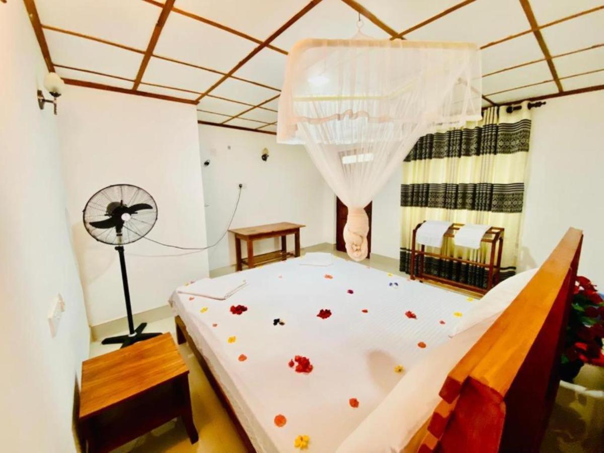 Rock Lake Home Stay Sigiriya Exteriér fotografie