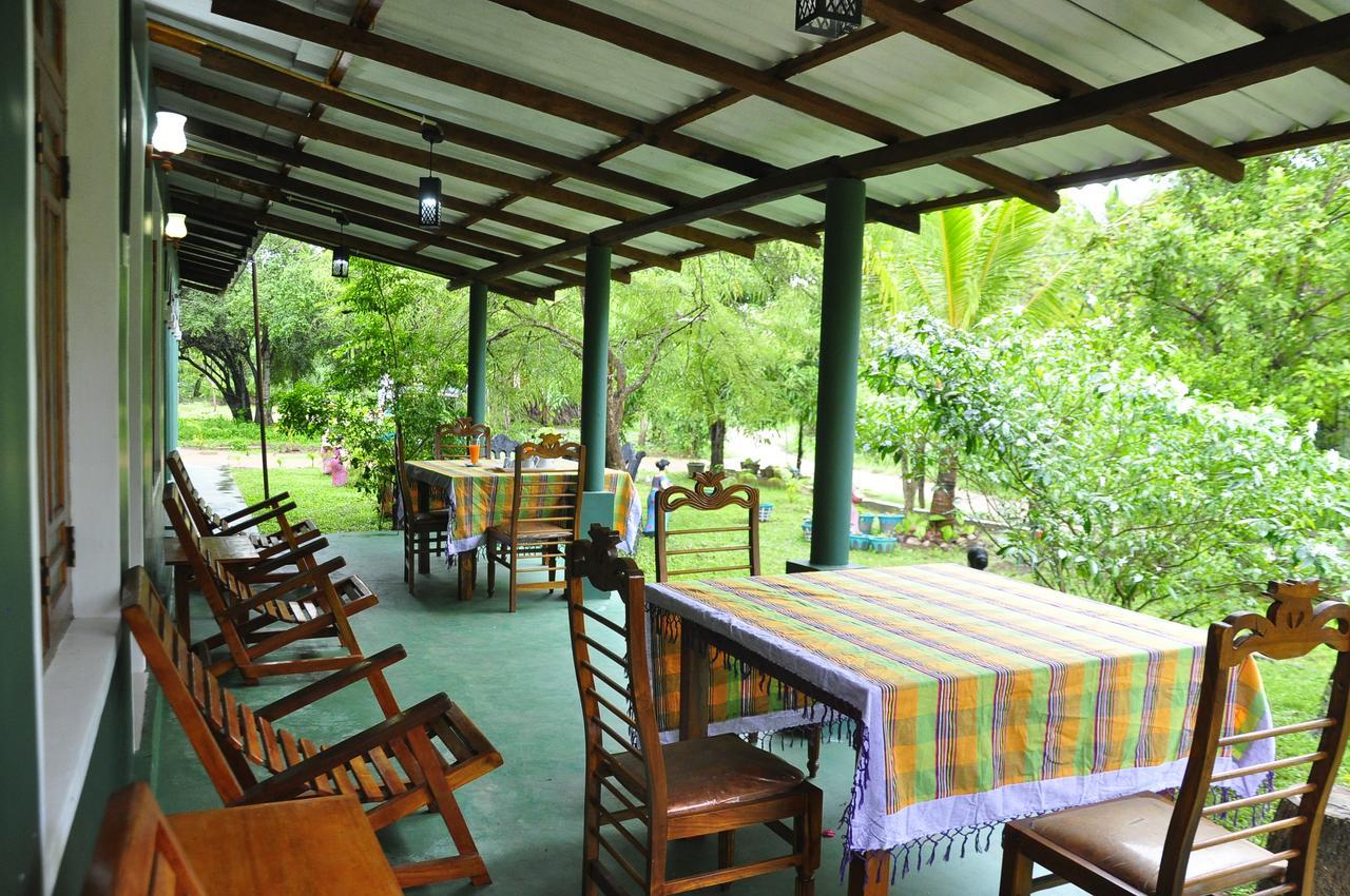 Rock Lake Home Stay Sigiriya Exteriér fotografie