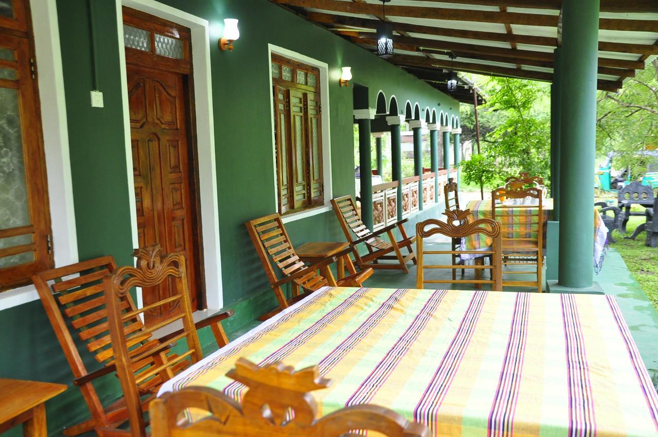 Rock Lake Home Stay Sigiriya Exteriér fotografie