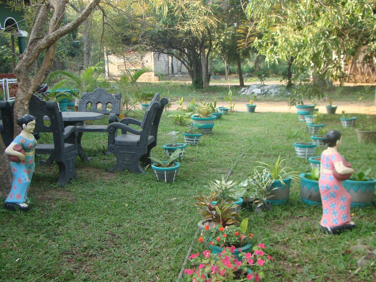 Rock Lake Home Stay Sigiriya Exteriér fotografie